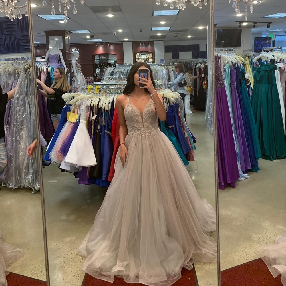 Prom Dress - Picture 1 of 5